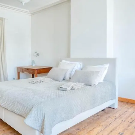 Elegant 2-bedroom Duplex In Apartamento Ostende