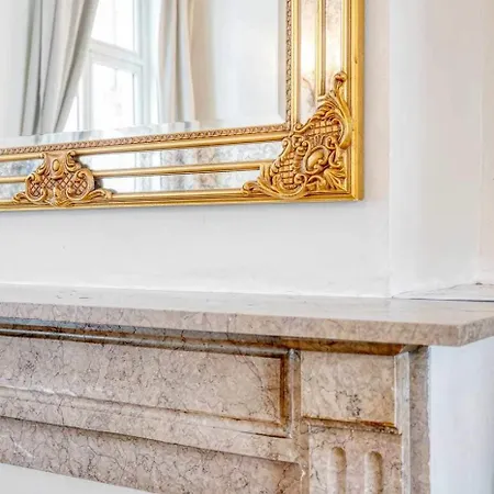 Elegant 2-bedroom Duplex In Apartment