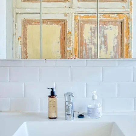 Elegant 2-bedroom Duplex In Apartment